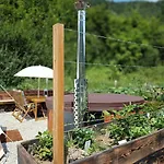 Luksusowy namiot Wild Glamping In The Vienna Alps Nasswald