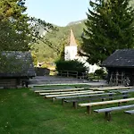 Wild Glamping In The Vienna Alps * Nasswald