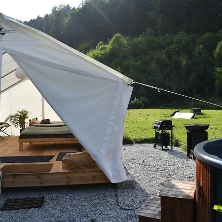 Wild Glamping In The Vienna Alps *