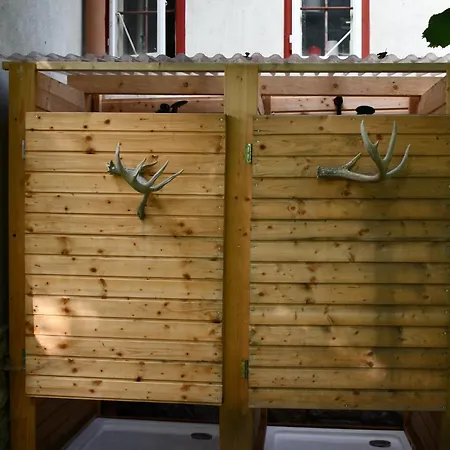 Wild Glamping In The Vienna Alps * Nasswald