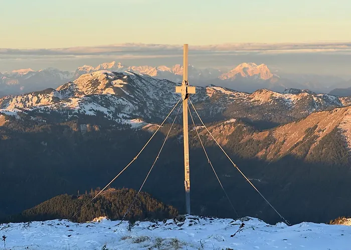Wild Glamping In The Vienna Alps Luxuszelt Nasswald