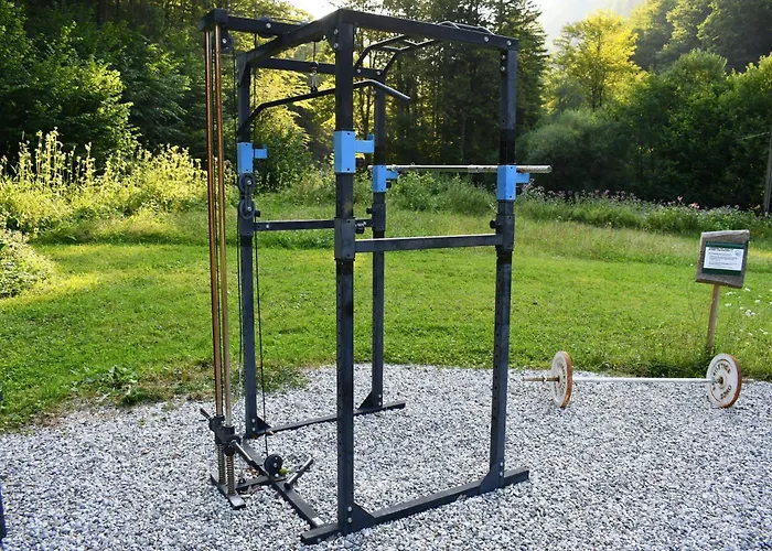 Luxury tent Wild Glamping In The Vienna Alps Nasswald