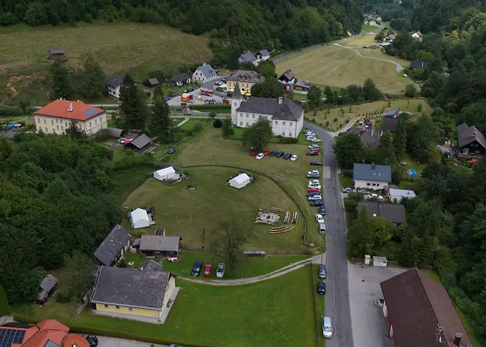 Wild Glamping In The Vienna Alps Luxuszelt *