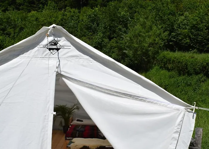 Wild Glamping In The Vienna Alps Nasswald
